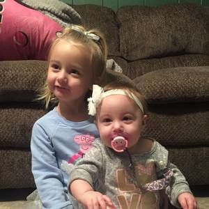 Meet your Posher, Stefanie